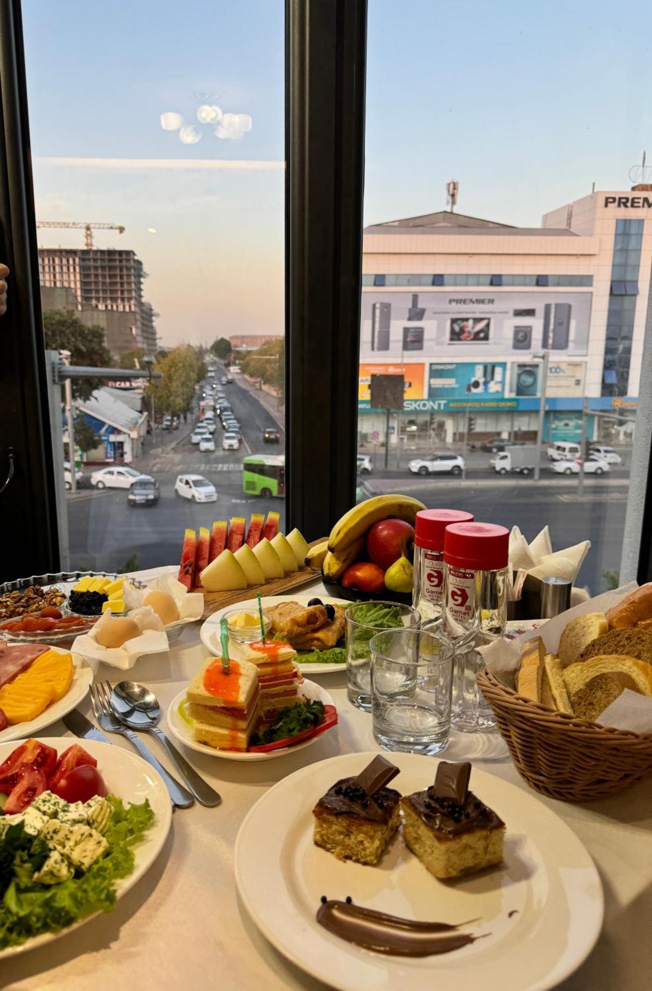 Garnet Mir Hotel Taszkent Zewnętrze zdjęcie