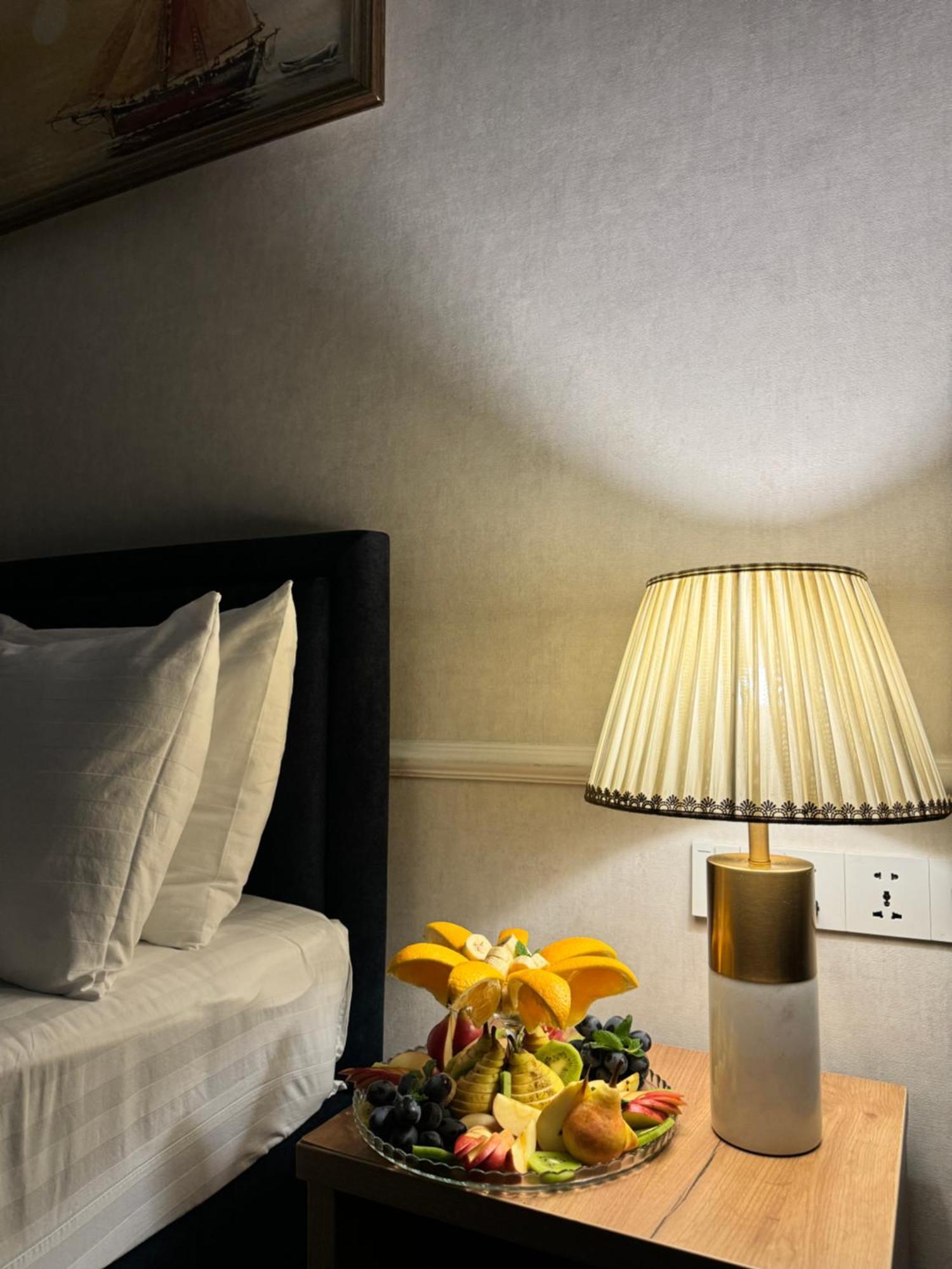 Garnet Mir Hotel Taszkent Zewnętrze zdjęcie