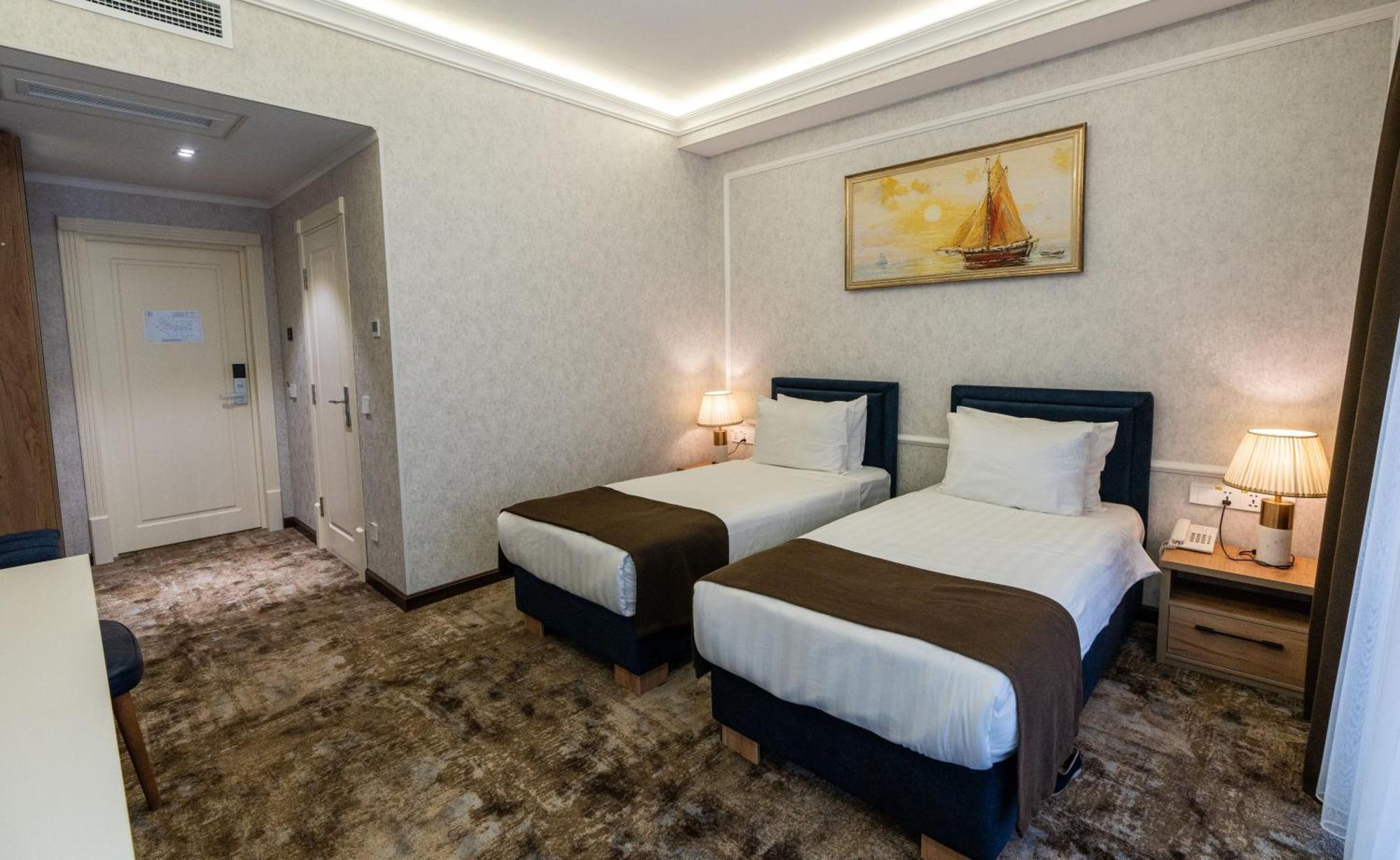 Garnet Mir Hotel Taszkent Zewnętrze zdjęcie